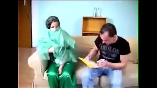 Muslim teen takes off her hijab for cock