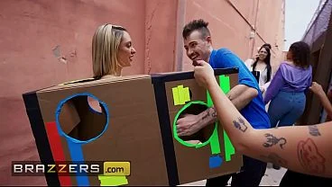 Street Heat Slut / Brazzers/ Enter XVPROMO