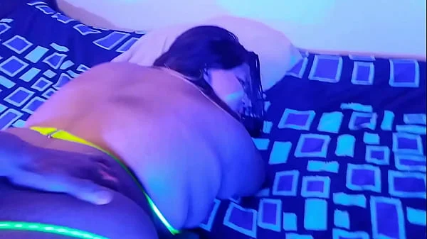 With her big ass, BBW fucks in an amateur video with her hot husband while she moans and screams for him to put it harder in her Latina pussy, thinking about anal sex, she gets wet and asks him to serious her dark ass in POV and spank her hard