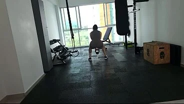 I fuck a stranger I met at the gym – SamyManson