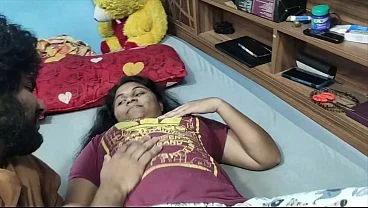 Mallu Couple Hot Fuck in T-Shirt & Tracks | Indian Bedroom Sex
